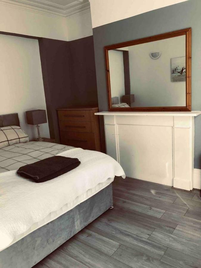 Bright One Bed Apartment Brighton Екстер'єр фото